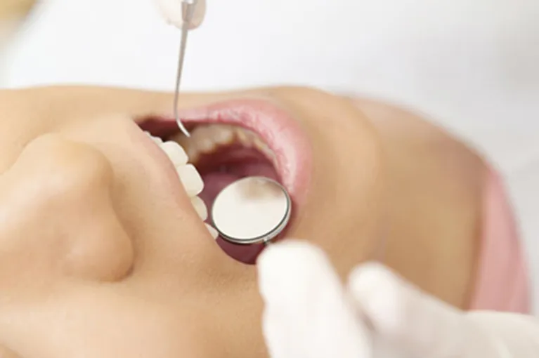 医院での定期的なメンテナンス